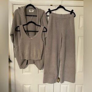Ugg loungewear set